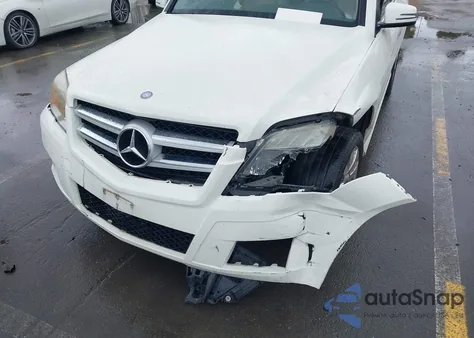 2010 Mercedes-Benz Glk 350 4Matic z USA, uszkodzony, nr VIN WDCGG8HB1AF403881